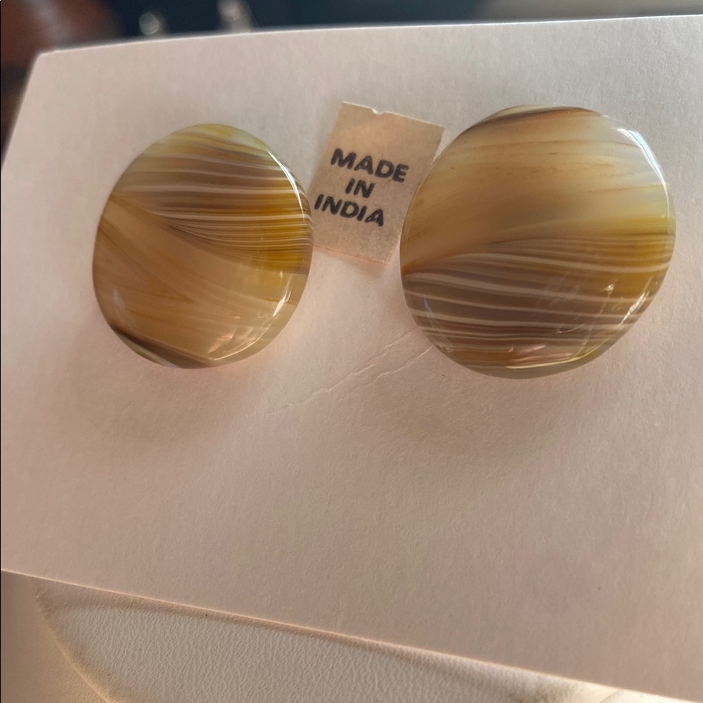 Round semi precious stone Earrings made in India